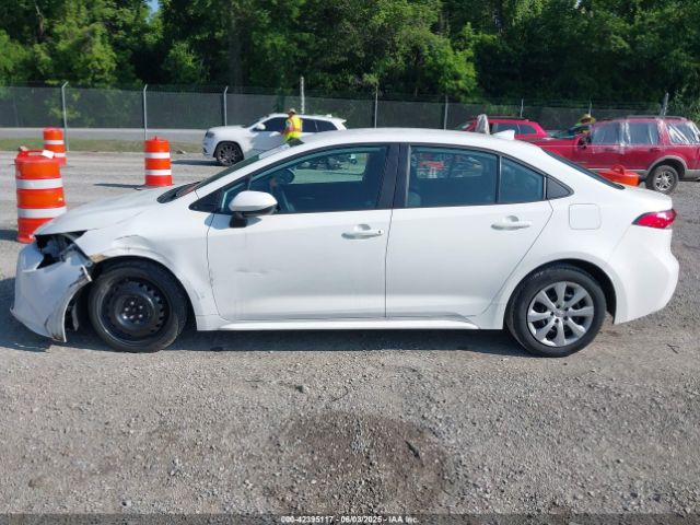 5YFEPMAE3MP184185 Toyota COROLLA LE