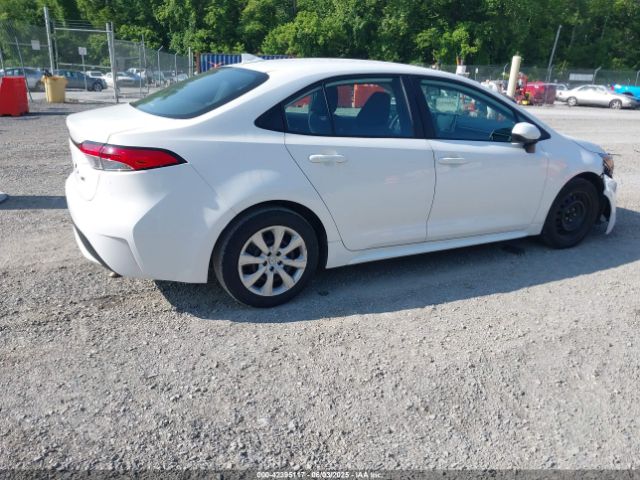 5YFEPMAE3MP184185 Toyota COROLLA LE