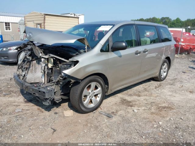 2015 TOYOTA SIENNA 5TDZK3DC4FS650415 Photo 1