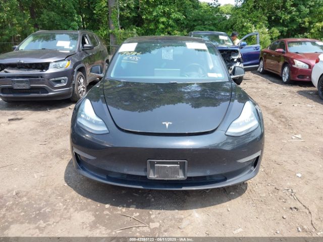 5YJ3E1EA2JF021098 Tesla Model 3 Long Range/mid Range