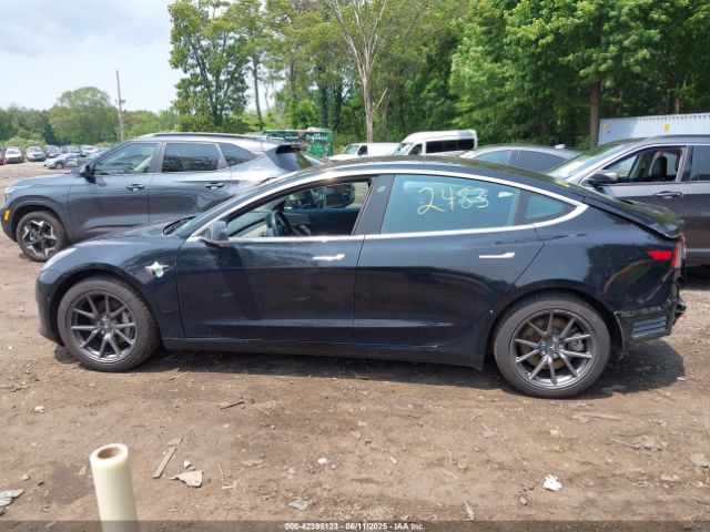 5YJ3E1EA2JF021098 Tesla Model 3 Long Range/mid Range