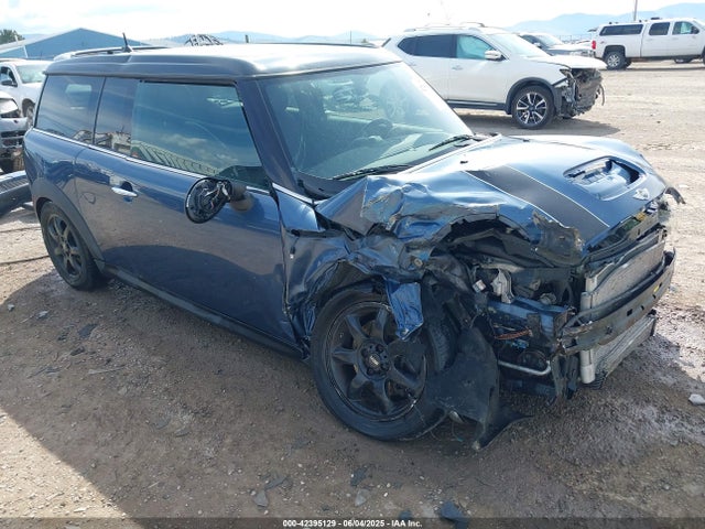 2009 MINI COOPER S CLUBMAN WMWMM33569TP93277 Photo 0