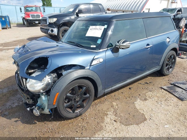 2009 MINI COOPER S CLUBMAN WMWMM33569TP93277 Photo 1