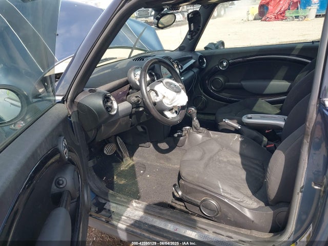 2009 MINI COOPER S CLUBMAN WMWMM33569TP93277 Photo 4