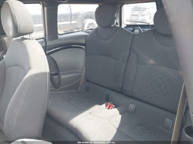2009 MINI COOPER S CLUBMAN WMWMM33569TP93277 Photo 7