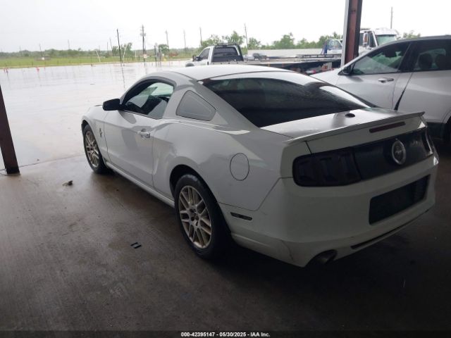 2014 FORD MUSTANG 1ZVBP8AM9E5332210 Photo 2