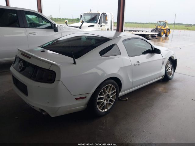 2014 FORD MUSTANG 1ZVBP8AM9E5332210 Photo 3