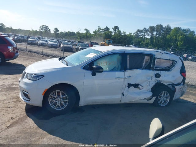 2C4RC1BG3RR123230 Chrysler 2024