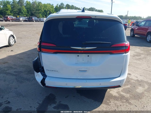 2C4RC1BG3RR123230 Chrysler 2024