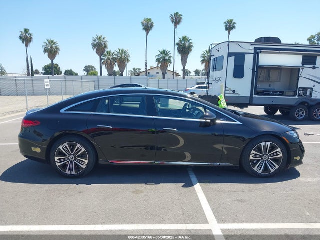 W1KCG2DB7NA015666 Mercedes-Benz ed