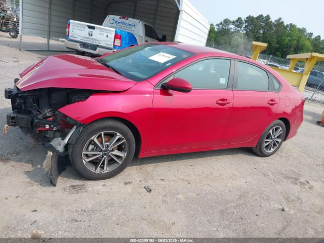 3KPF24AD2PE590555 KIA Forte Lxs