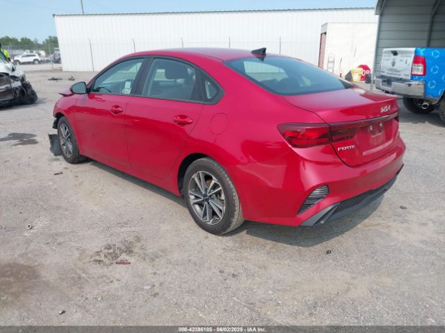 3KPF24AD2PE590555 KIA Forte Lxs