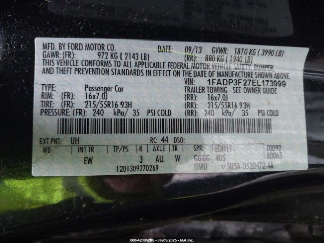 1FADP3F27EL173999 Ford FOCUS SE