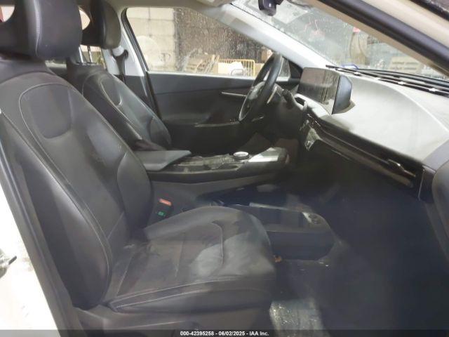 2022 KIA EV6 KNDC3DLC4N5039105 Photo 4