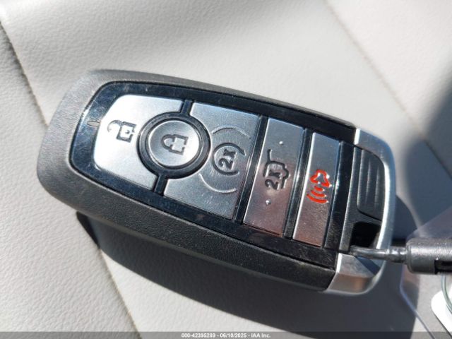 1FMJU1J85SEA23004 Ford Expedition Active