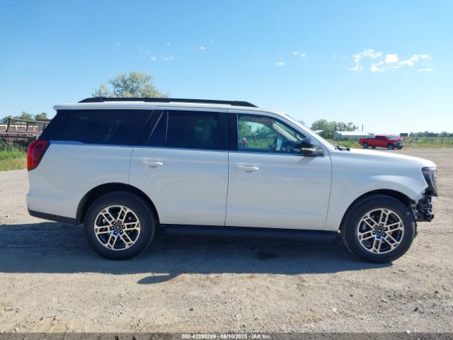 1FMJU1J85SEA23004 Ford Expedition Active