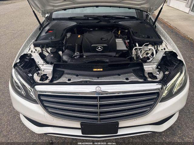 WDDZF4KB3HA208509 Mercedes-Benz E 300 4matic