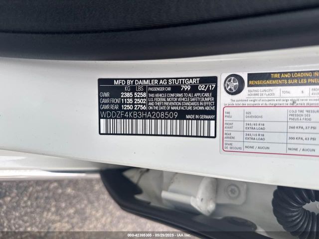 WDDZF4KB3HA208509 Mercedes-Benz E 300 4matic