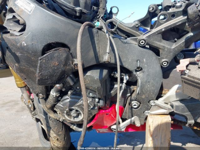 2021 HONDA CBR1000 JH2SC775XMK400241 Photo 8