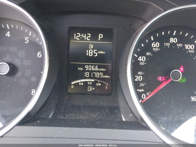 3VW2K7AJ8FM217026 Volkswagen Jetta