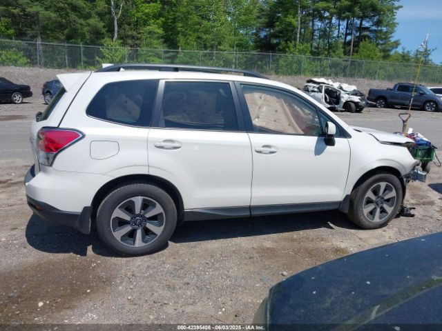 JF2SJAGC3JH436499 Subaru Forester 2.5i Premium