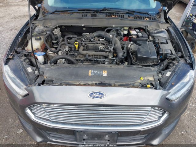3FA6P0HD4GR392252 Ford FUSION SE