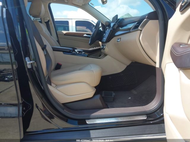 4JGDA5JB0HA972792 Mercedes-Benz m276