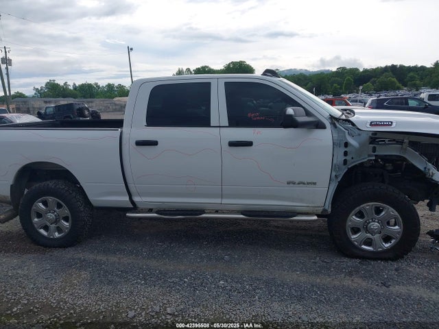 3C6UR5CL9NG126846 RAM 2500
