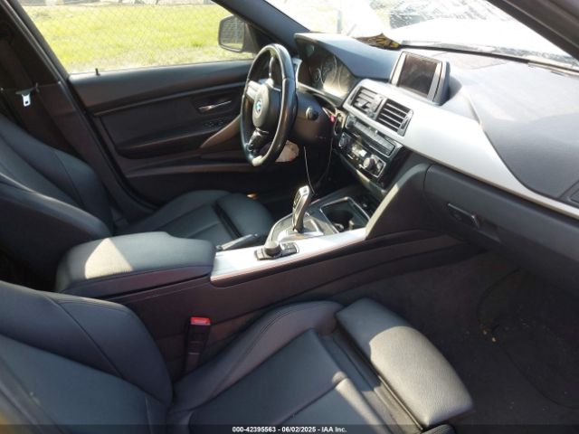 2016 BMW 320I WBA8E1G54GNU11942 Photo 4