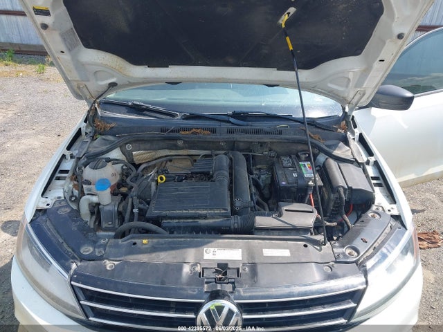 3VW267AJ7GM357283 Volkswagen Jetta 1.4t S