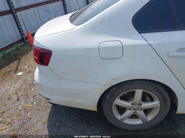 3VW267AJ7GM357283 Volkswagen Jetta 1.4t S
