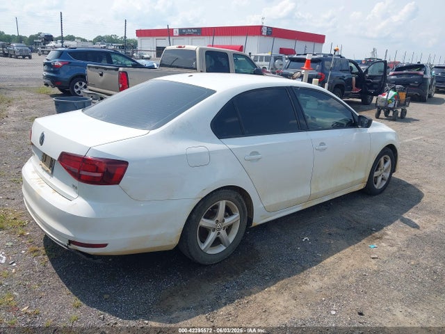 3VW267AJ7GM357283 Volkswagen Jetta 1.4t S