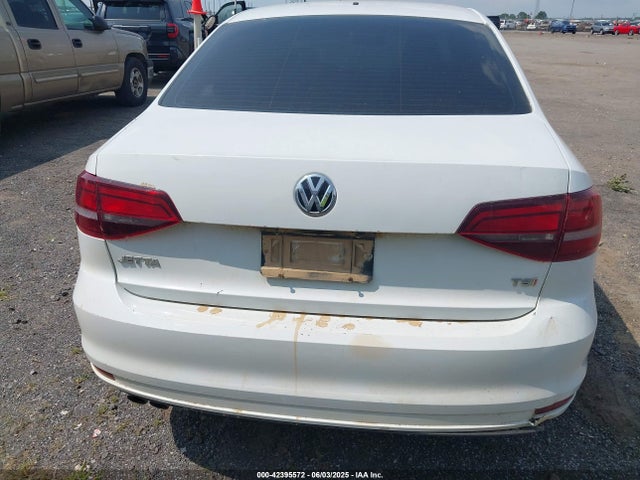 3VW267AJ7GM357283 Volkswagen Jetta 1.4t S