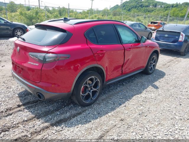 2024 ALFA ROMEO STELVIO ZASPAKBNXR7D80427 Photo 3