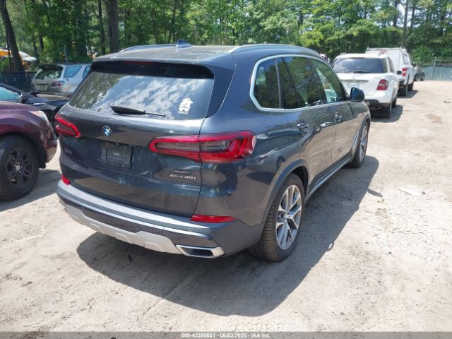 2019 BMW X5 5UXCR6C55KLL28883 Photo 3