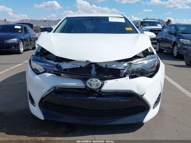 2T1BURHE3JC076160 Toyota COROLLA LE