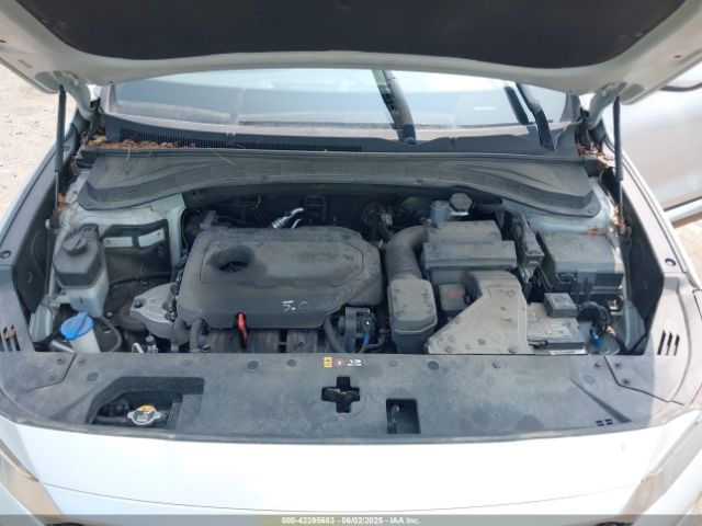 5NMS2CAD2KH058961 Hyundai Santa Fe Se