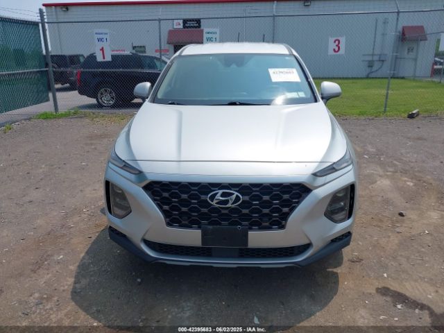 5NMS2CAD2KH058961 Hyundai Santa Fe Se