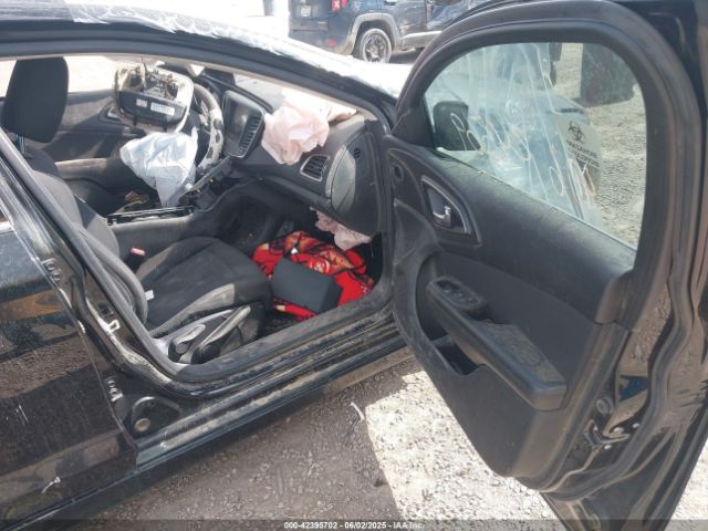 2016 CHRYSLER 200 1C3CCCAB4GN129124 Photo 4