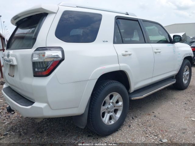 2014 TOYOTA 4RUNNER JTEZU5JR1E5078475 Photo 3