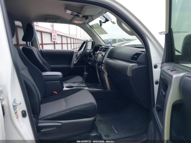 2014 TOYOTA 4RUNNER JTEZU5JR1E5078475 Photo 4