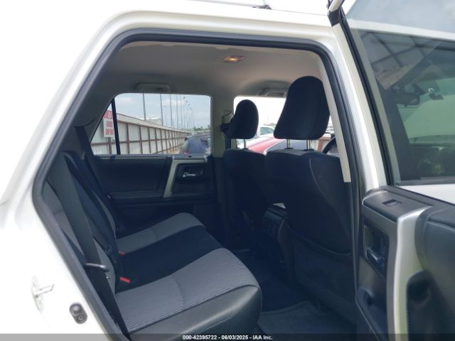 2014 TOYOTA 4RUNNER JTEZU5JR1E5078475 Photo 7