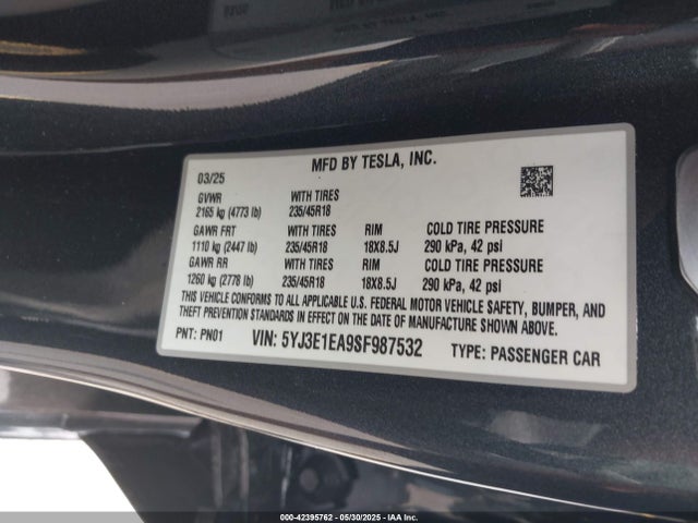 2025 TESLA MODEL 3 5YJ3E1EA9SF987532 Photo 8