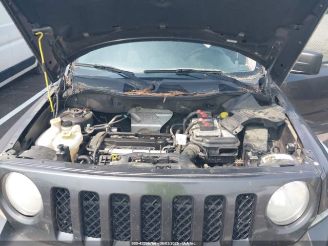 1C4NJPFA9ED763968 Jeep Patriot Latitude