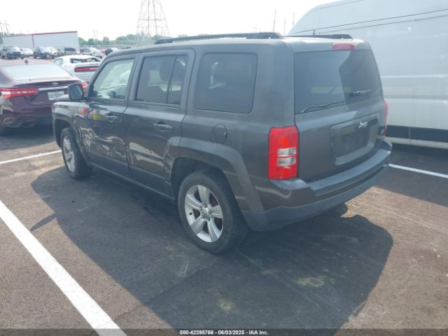 1C4NJPFA9ED763968 Jeep Patriot Latitude