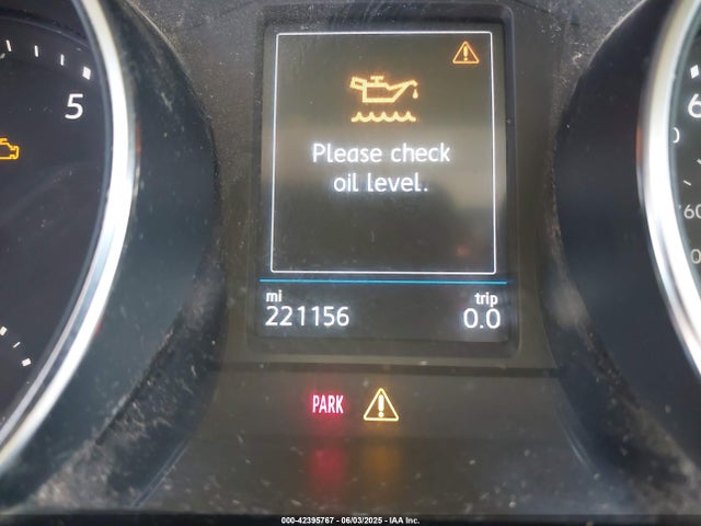 Volkswagen Tiguan 2018 3VV3B7AX2JM091526 Image 15