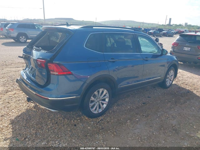 Volkswagen Tiguan 2018 3VV3B7AX2JM091526 Image 4