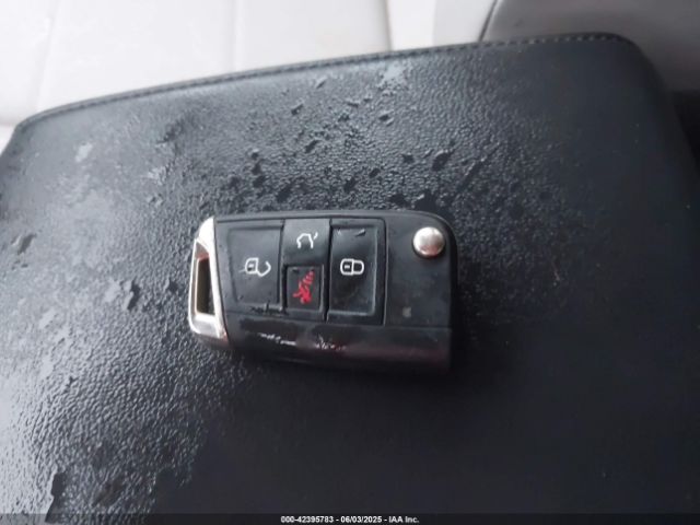 2018 VOLKSWAGEN TIGUAN 3VV2B7AX4JM019965 Photo 10