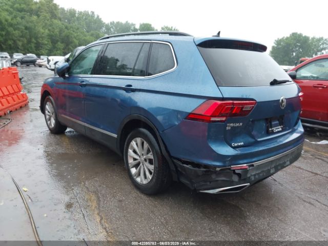 2018 VOLKSWAGEN TIGUAN 3VV2B7AX4JM019965 Photo 2