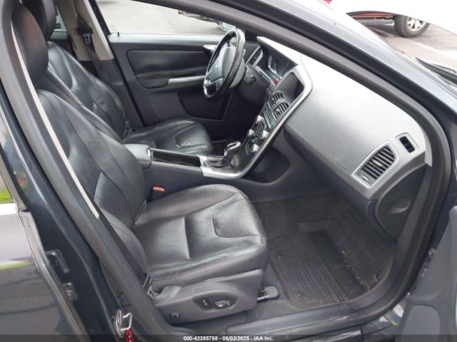 YV440MDK7F2720362 Volvo Xc60 T5 Premier